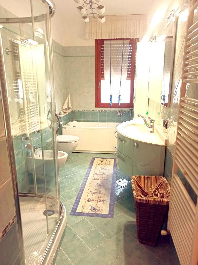 Apartamento Il Tulipano San Bartolomeo Al Mare Exterior foto