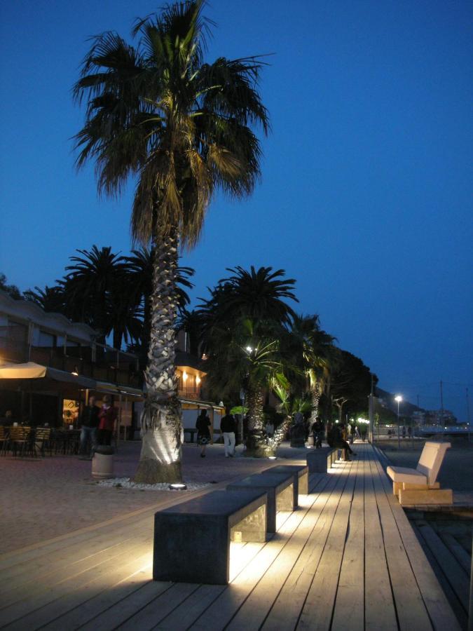 Apartamento Il Tulipano San Bartolomeo Al Mare Exterior foto